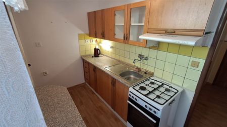 Pronájem bytu 3+1 72 m², Na Ohradě 522, Strakonice - Fotografie 3