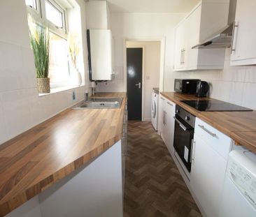 5 bedroom house share to rent - Photo 1