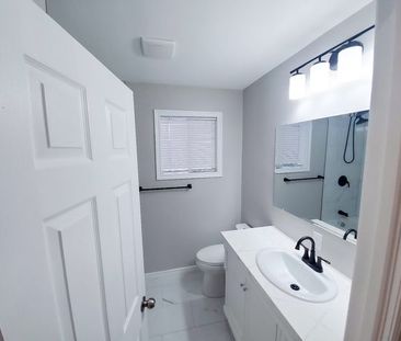 For Lease - 1176 Trafalgar Street, London East, Ontario - Photo 6