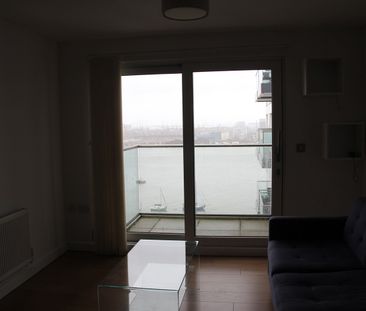 2 Bed Flat, Barge Walk, SE10 - Photo 1