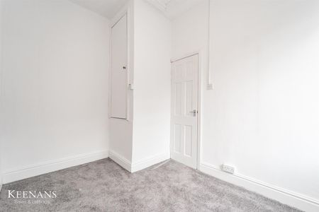 High Street, Heywood - Photo 2