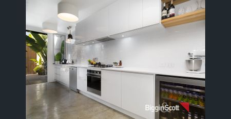 Modern 2-Bedroom Home in the Heart of Richmond - Photo 5