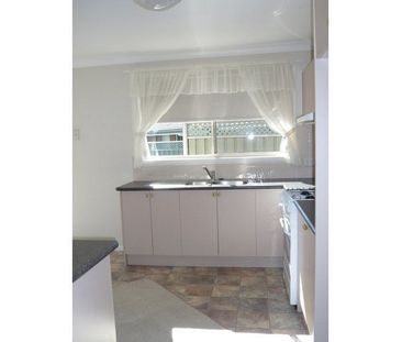 1/2 Keefe Close - Photo 2