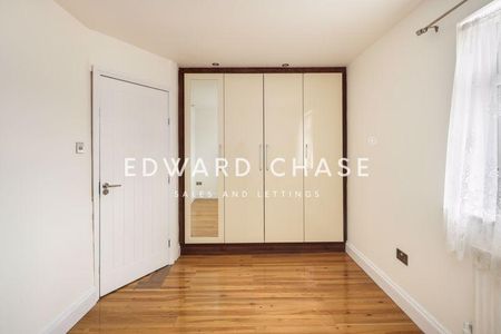 4 bedroom terraced house to rent - Photo 3