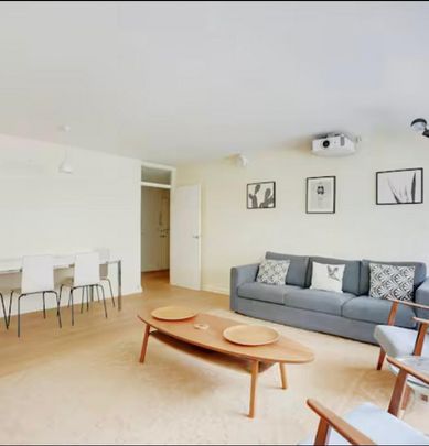 Appartement • Chaillot - Photo 1