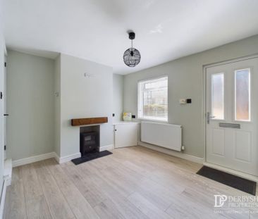 2 Bedroom Terraced House - Photo 2