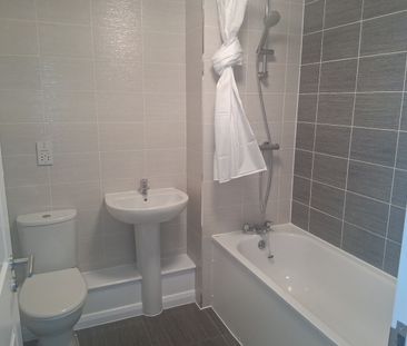 2 Bed Semi-Detached House, Albany Court, CH42 - Photo 5