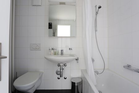 Grosszügige 2-Zimmerwohnung an ruhiger Lage nähe Mohrgartenring - Foto 4