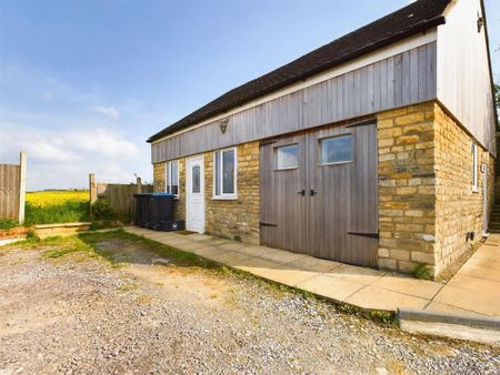 1 bedroom detached house to rent - Photo 4