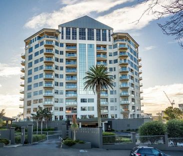 135 Grafton Road - Luxury 1 bedroom Apartment - Photo 1