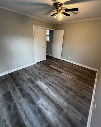 For Lease - 461 Ontario Street Unit# Main, London East, Ontario - Photo 3