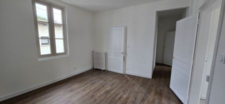 Location Appartement 3 pièces 54m² TULLE 19000 - Photo 3