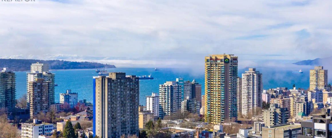 2601 1408 ROBSON ST — 3 Bedroom - Photo 1