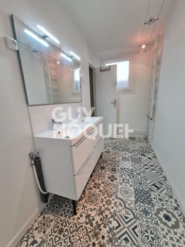 Location Appartement 5 pièces 83m² - Photo 3