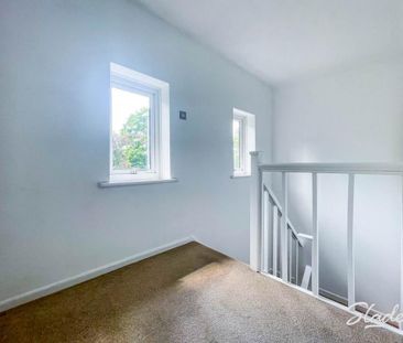 3 bedroom detached house to rent - Photo 2