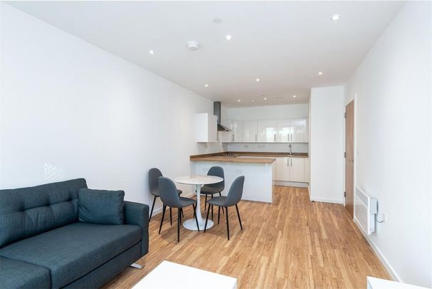 2 bedroom flat to rent - Photo 1