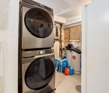 Spacious 2-Bedroom Basement Suite for Rent in Calgary - Photo 2