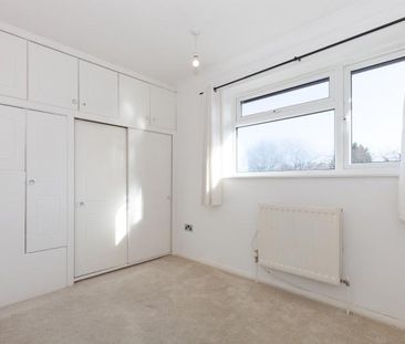 2 bedroom semi-detached house to rent - Photo 2