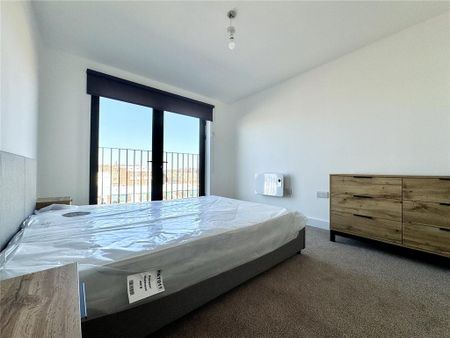 2 bedroom apartment to rent - Photo 3