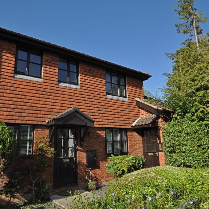 2 bedroom ground floor maisonette to rent - Photo 1