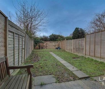 Newington Gardens, Clacton-on-sea, CO15 - Photo 1