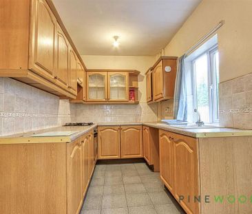 2 bedroom terraced house to rent - Photo 3