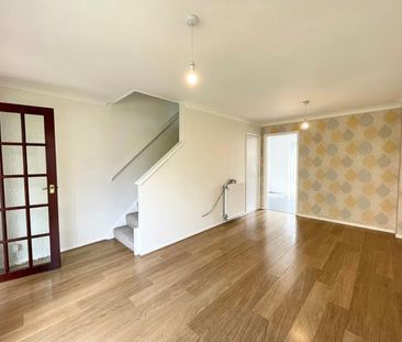 2 bedroom end of terrace house to rent - Photo 1