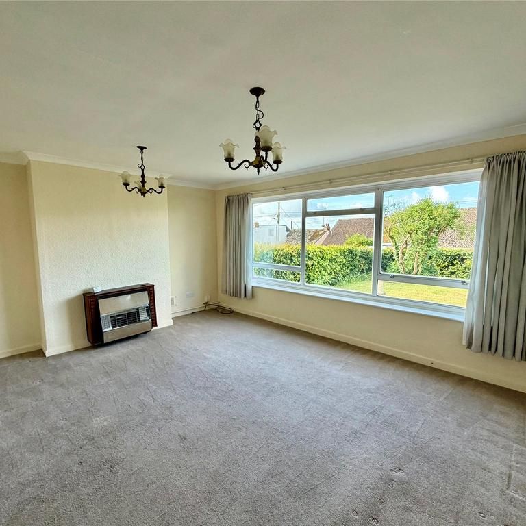 3 bedroom bungalow to rent - Photo 1
