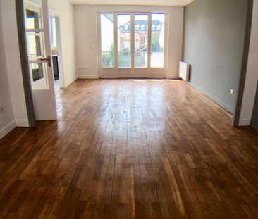 Location Appartement 5 pièces 102m² BEAUVAIS 60000 - Photo 1
