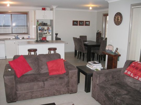 Ashworth Estate Avaliable 7/1/26!!!! - Photo 1