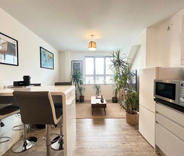 2 Bedroom Flat To Let - Photo 1