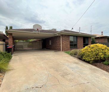 Double Storey 4 Bedroom Home plus Study – South Shepparton - Photo 6