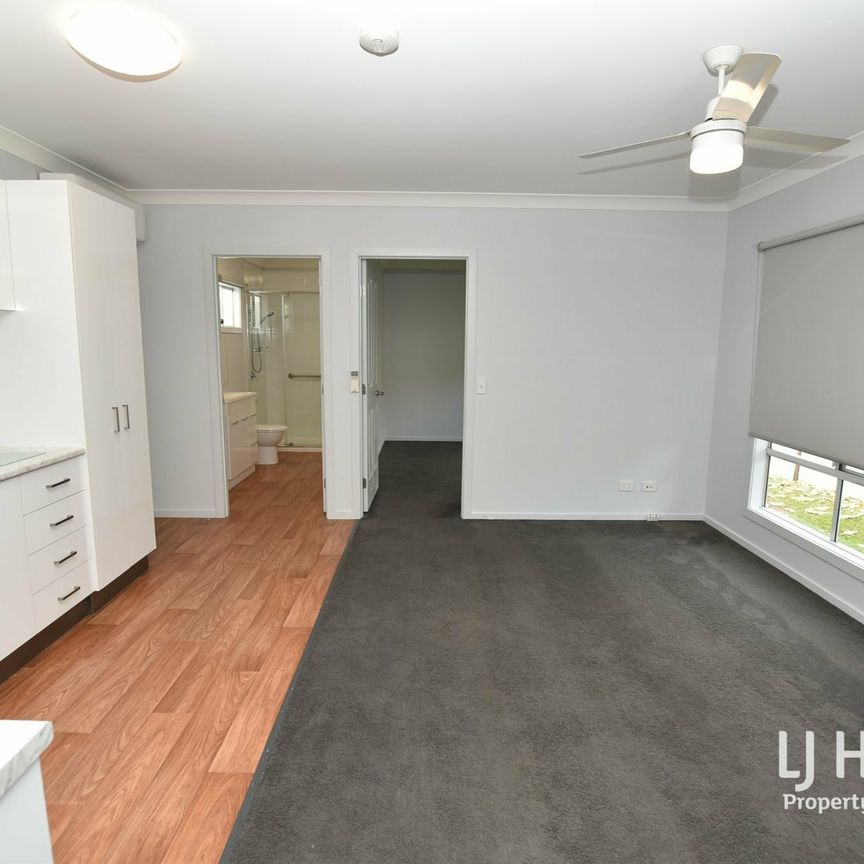Modern & Private 2-Bedroom Granny Flat - Self-Contained Living in Prime Kallangur Location - Photo 1