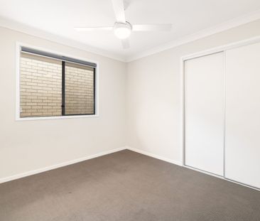 Modern Family Living Awaits: For Rent at Ellen Grove - Photo 3