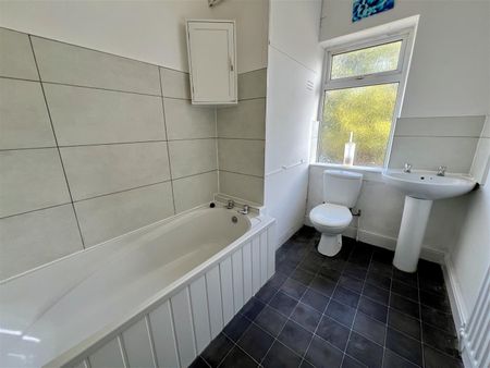 Heath End Road, Nuneaton, CV10 - Photo 5