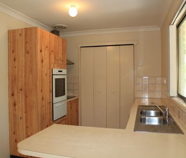 74 GARRO STREET, Sunnybank Hills QLD 4109 - House For Rent | Domain - Photo 1