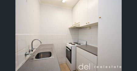 One bedroom, great location! - Photo 5