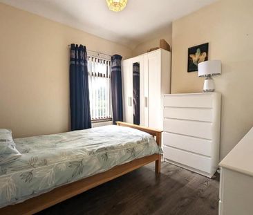 27 Bryansford Avenue, Newcastle, BT33 0AX - Photo 3