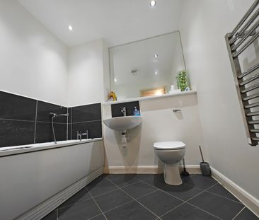 2 Bed Flat, Skyline, B1 - Photo 6