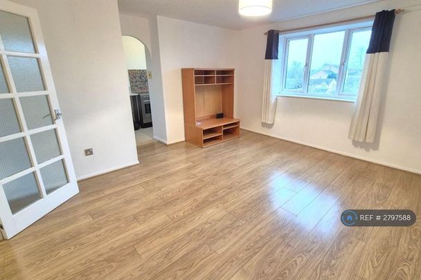 2 bedroom flat to rent - Photo 1