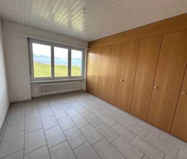 3.5 Zimmer, 111 m², 2. Stock - Photo 1