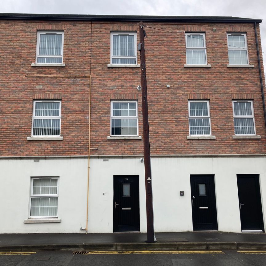 Flat 2 17 Duke Street, Ballymena, BT43 6BL - Photo 1