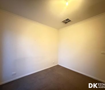 Ideal Family home in Werribee - Photo 6