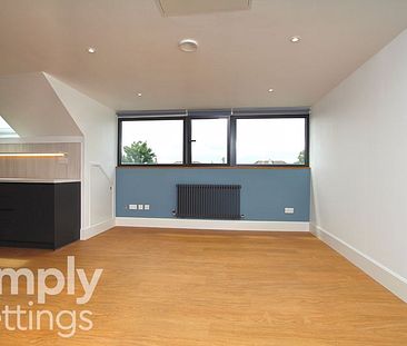 2 Bed property for rent - Photo 5