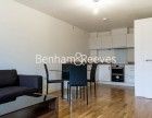 2 Bedroom flat to rent in Killick Way, Stepney Green, E1 - Photo 3