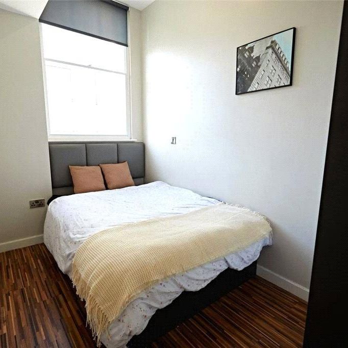 5 bedroom apartment to rent - Photo 1