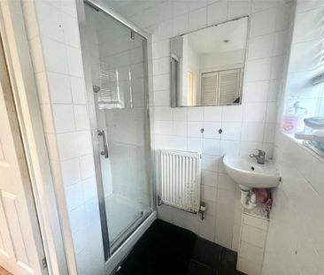 House share to rent - Photo 6