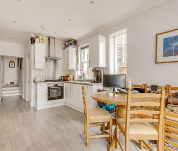 1 bedroom flat to rent - Photo 5