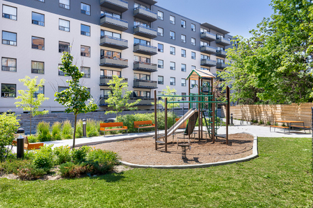 77 Parkwoods Village Drive - Photo 4