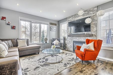 For Lease - 864 Etherington Way, Milton, Ontario - Photo 2